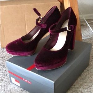 BRAND NEW SCHOOL GIRL STYLE PLATFORM HEELS